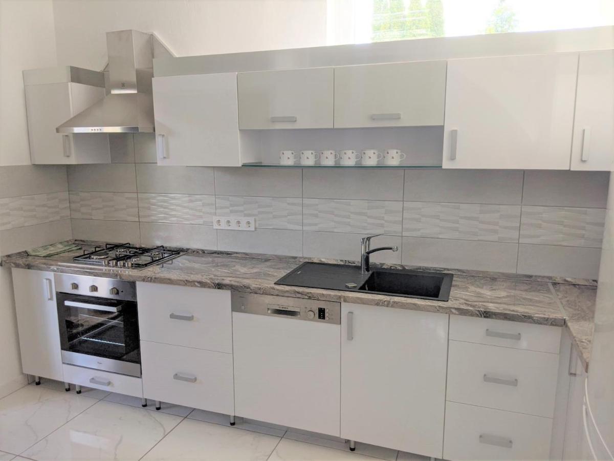 Marica Apartman Balatonfenyves Exterior foto